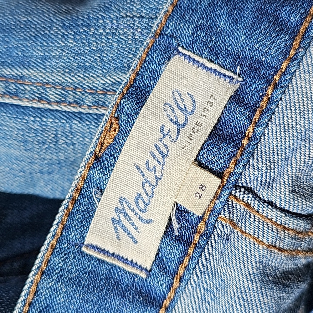 MADEWELL High-Rise Denim Shorts - Picture 7 of 8
